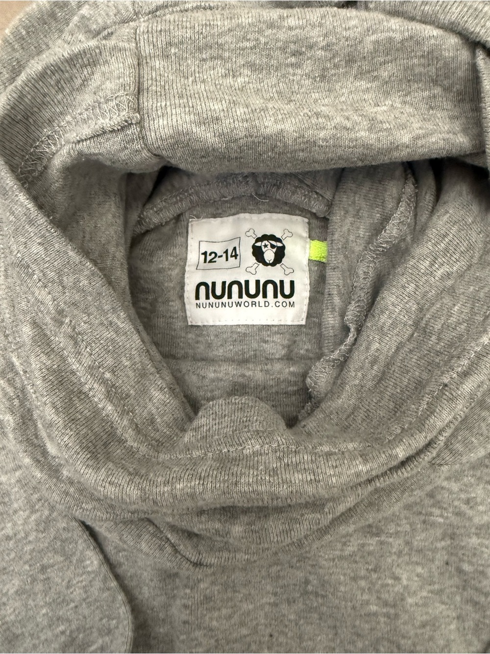 NUNUNU Gray Ninja Mask Hooded Shirt, Unisex size 12-14 - Picture 7 of 9